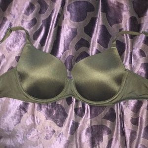PINK black 32C bra